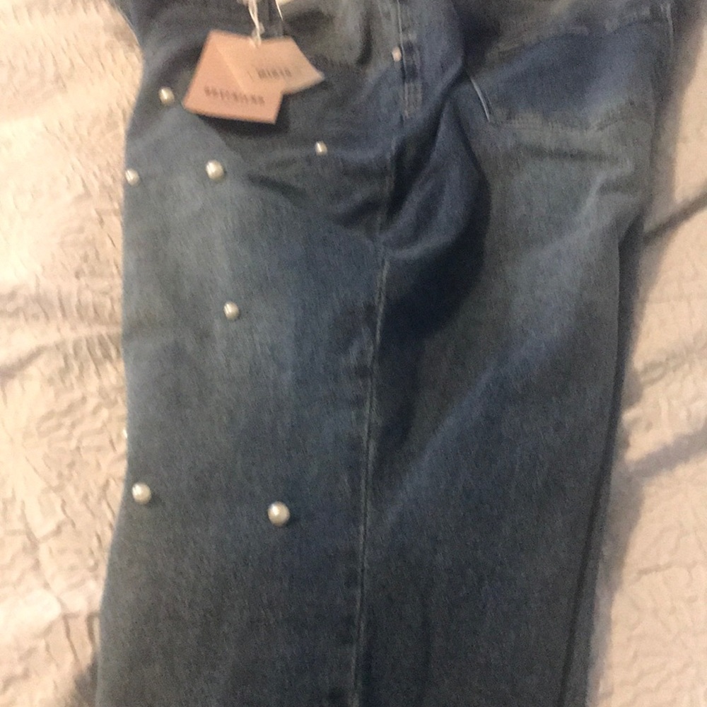 Brand newJeans